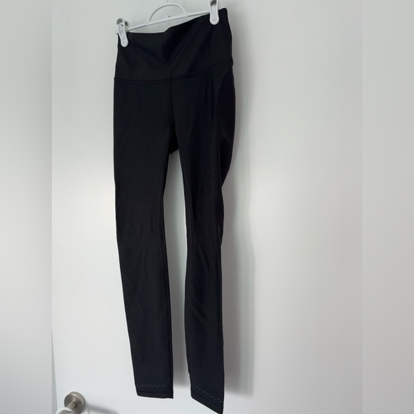 Lululemon High Rise Zoned In Tight Size 6 - Picture 7 of 7